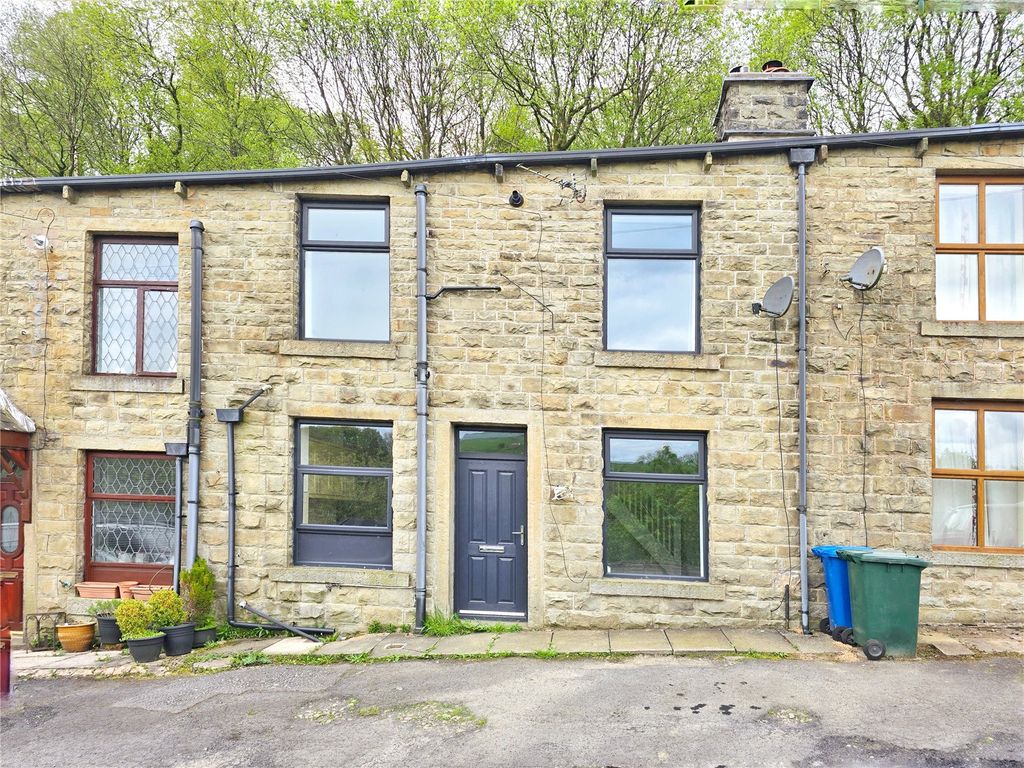 Property photo 1 of 12 Period Stone Cottage