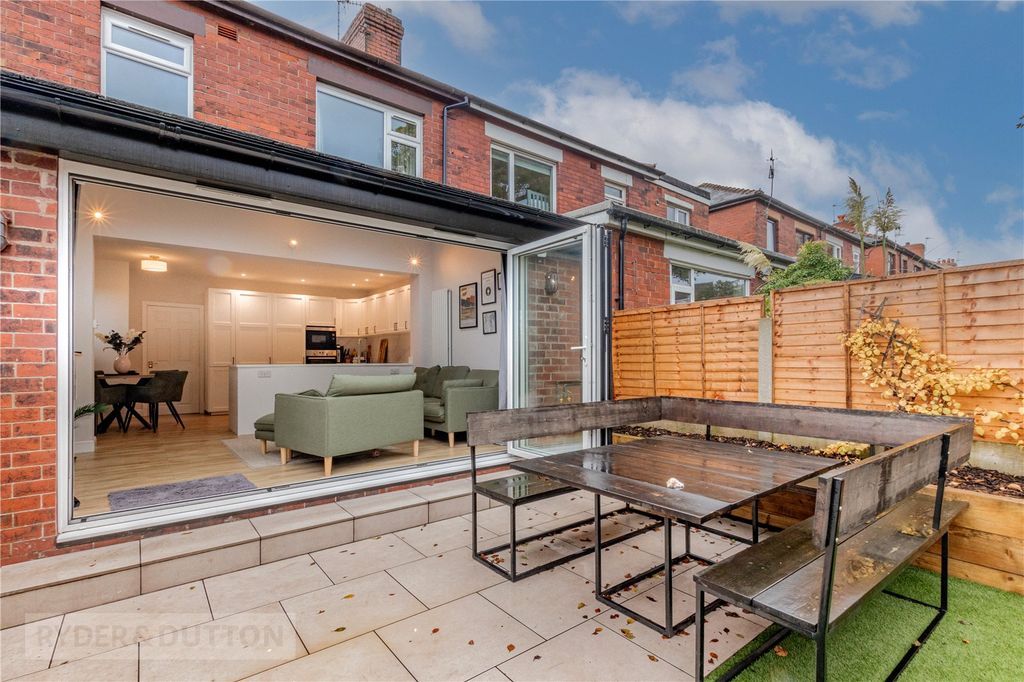 Property photo 3 of 22 Picture No. 34