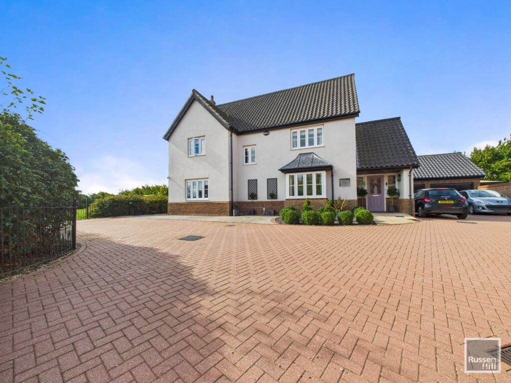 Property photo 1 of 37