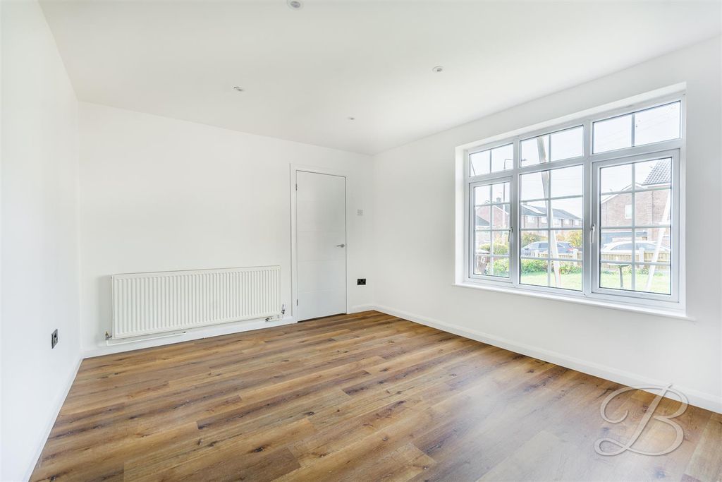 Property photo 3 of 27 Ccltd12.Jpg