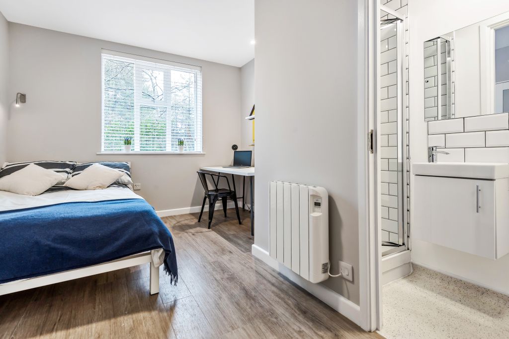 Property photo 2 of 8 425711 (13)