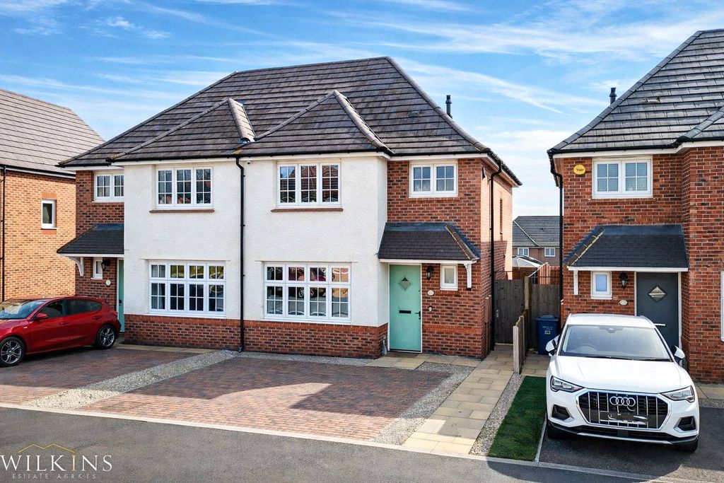 Property photo 1 of 25 Picture No. 38