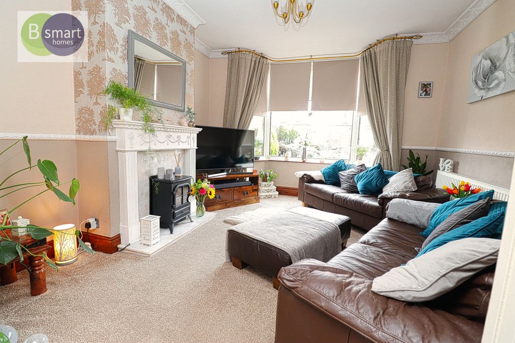 Property photo 3 of 23 Img_4658
