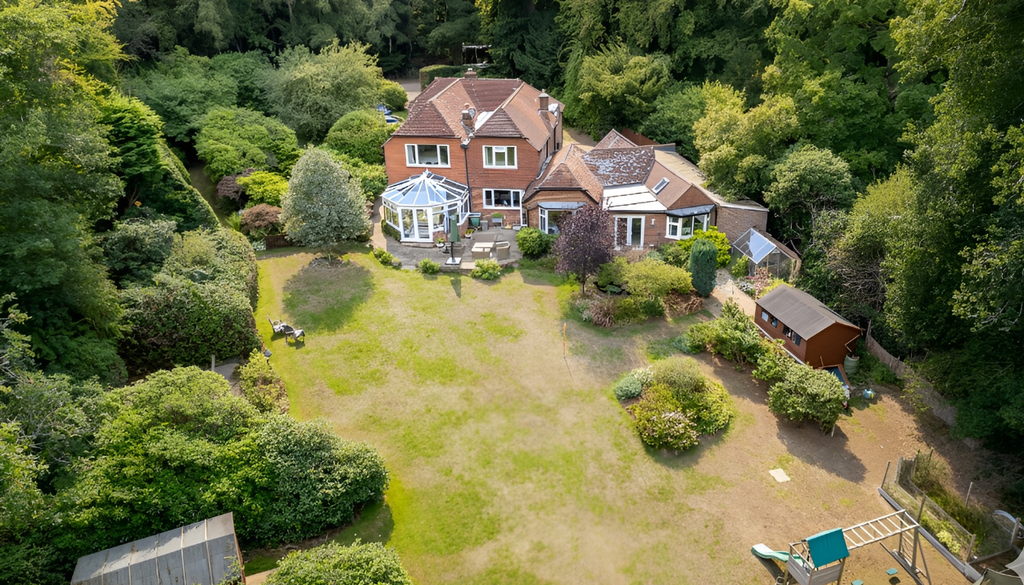 Property photo 1 of 30