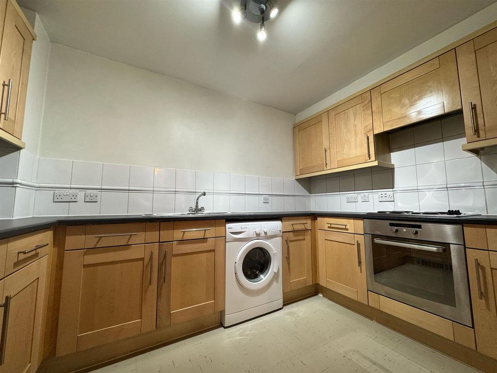 Property photo 3 of 11 Whatsapp Image 2025-04-09 At 09.59.08 (3).Jpeg