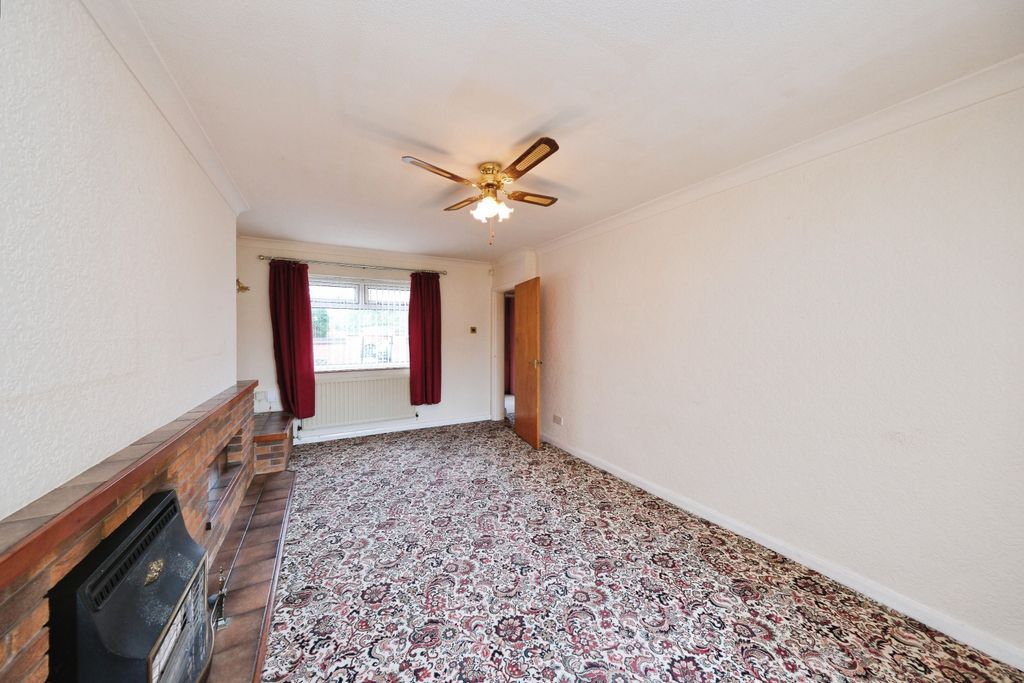 Property photo 3 of 19 Img_8328