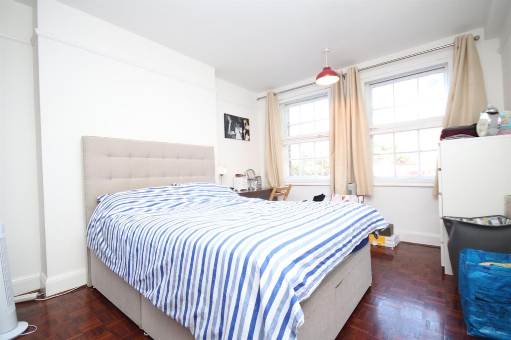 Property photo 2 of 5