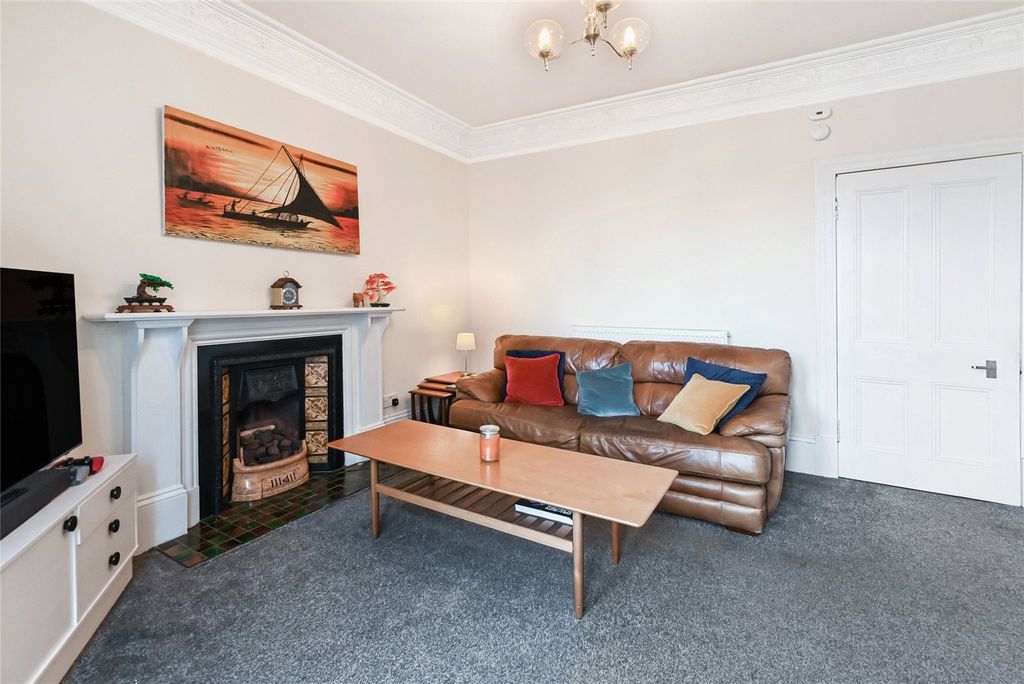 Property photo 3 of 21 Picture No. 07