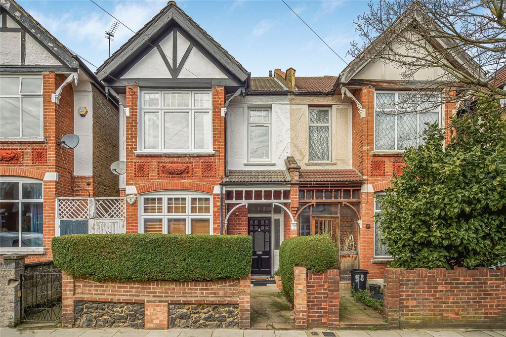 Property photo 2 of 11 Picture No. 17