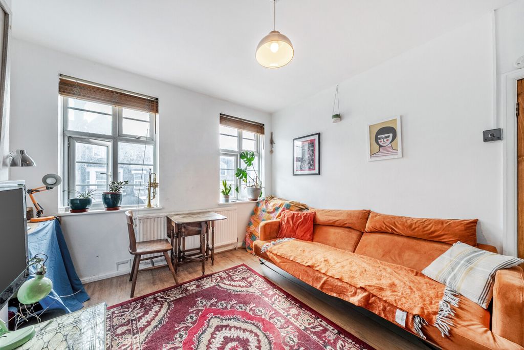 Property photo 1 of 6 1486005-13-6A44d5...