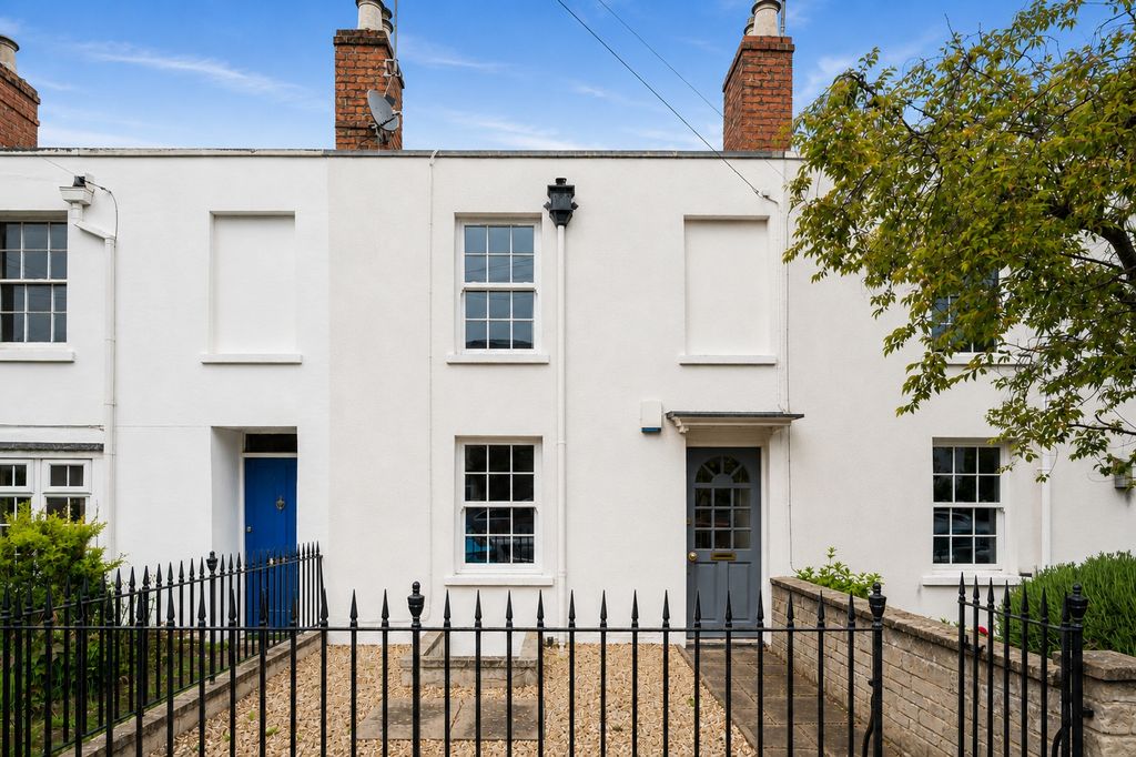 Property photo 1 of 12 Picture No. 26