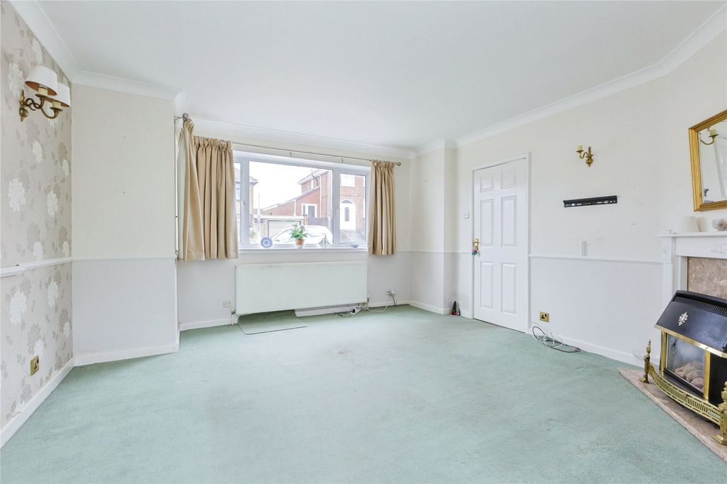 Property photo 2 of 17 Picture No. 08