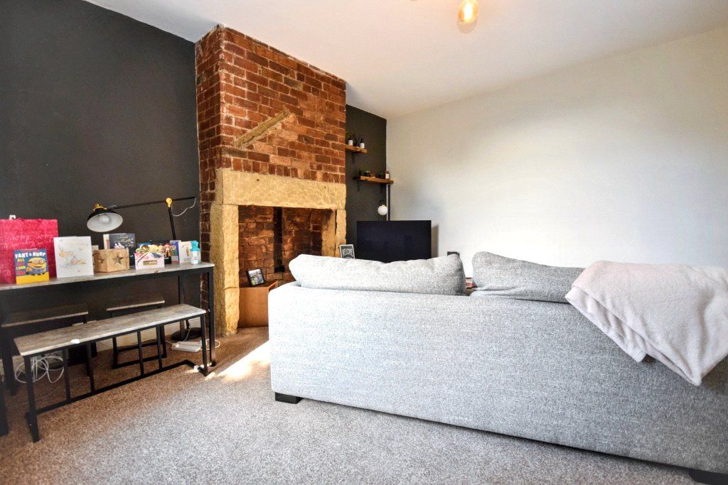 Property photo 3 of 11 Picture No. 02