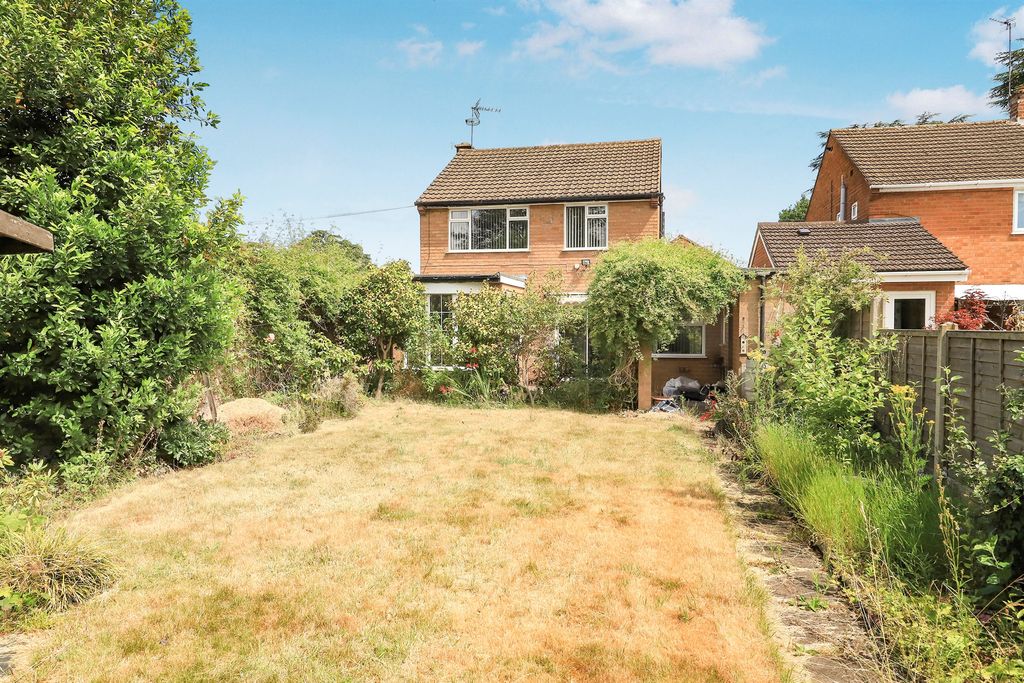 Property photo 2 of 16