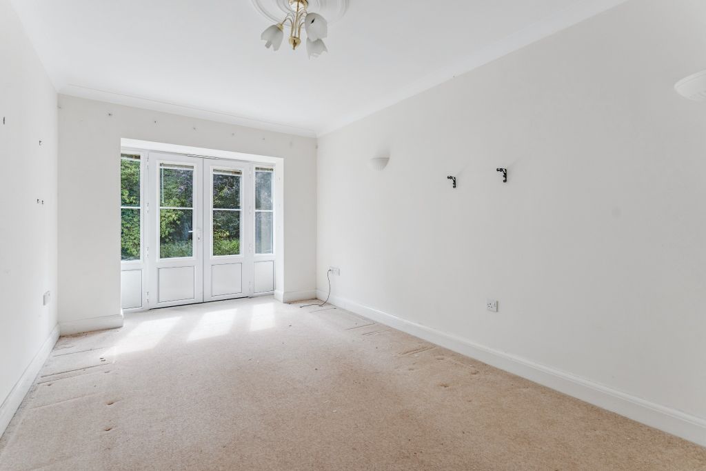 Property photo 3 of 10