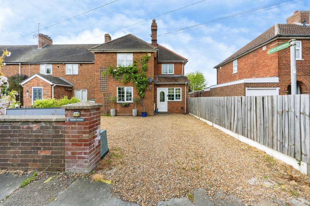 Property photo 1 of 32 Front