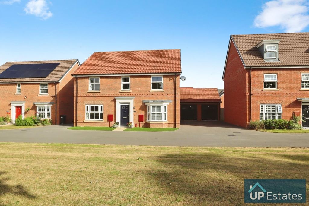 Property photo 1 of 33