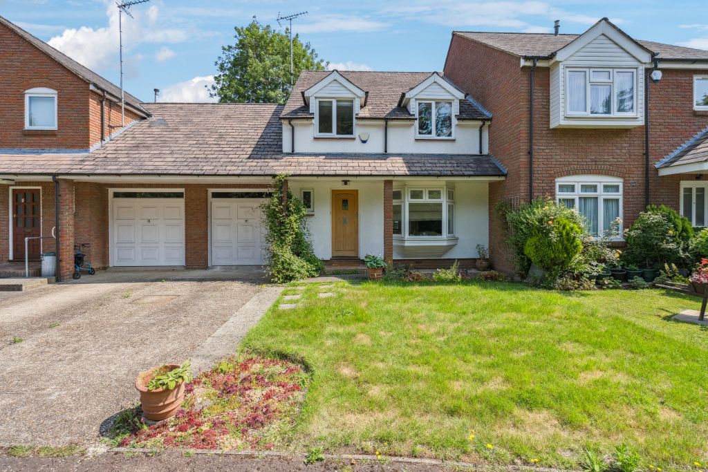 Property photo 1 of 17
