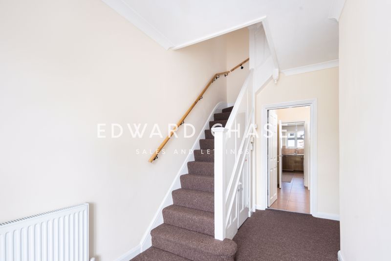 Property photo 2 of 19 Photo 16