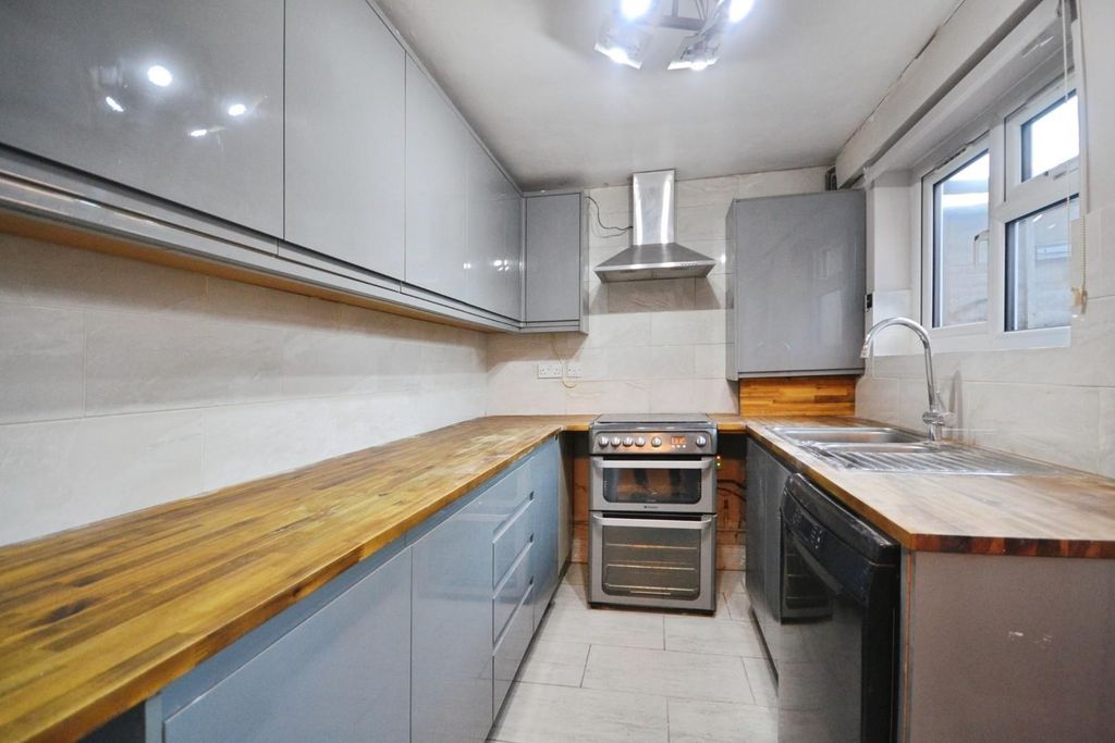 Property photo 2 of 9 3d19Fc86-Dsc_0053.Jpg