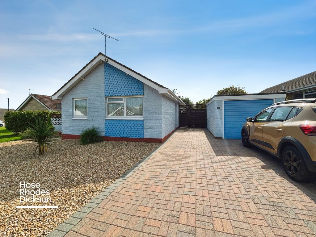 Property photo 1 of 17 Front