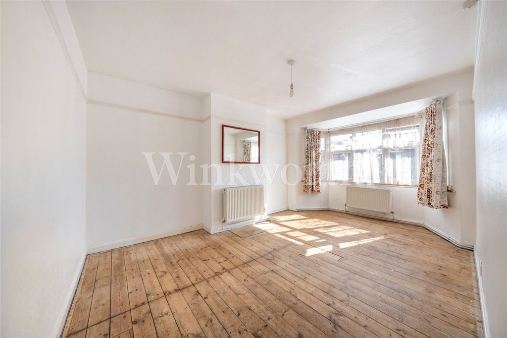 Property photo 2 of 12 Picture No. 02