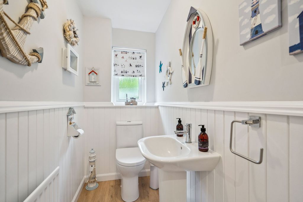 Additional image 9 of 4 bed detached house for saleLaurelhill Gardens, Stirling FK8