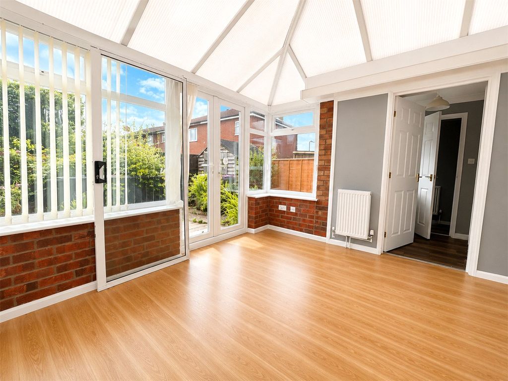 Property photo 2 of 12 Picture No. 19