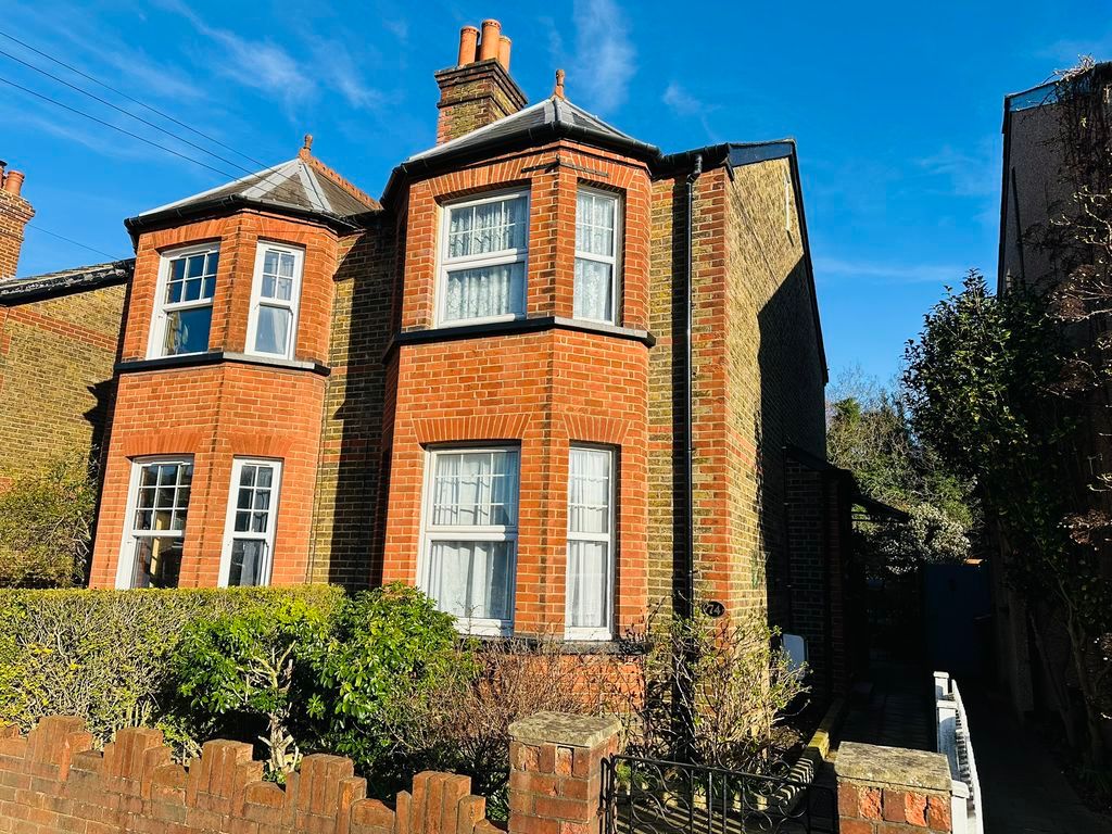 Property photo 1 of 17 Photo 1