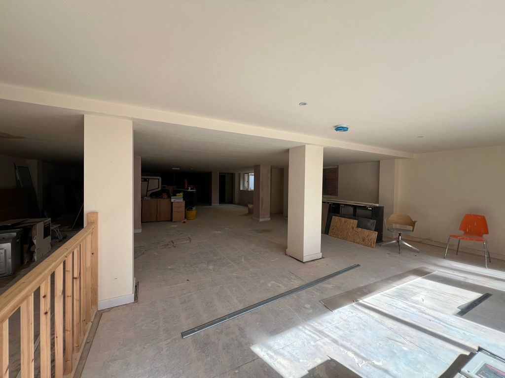 Property photo 1 of 5 Photo 9