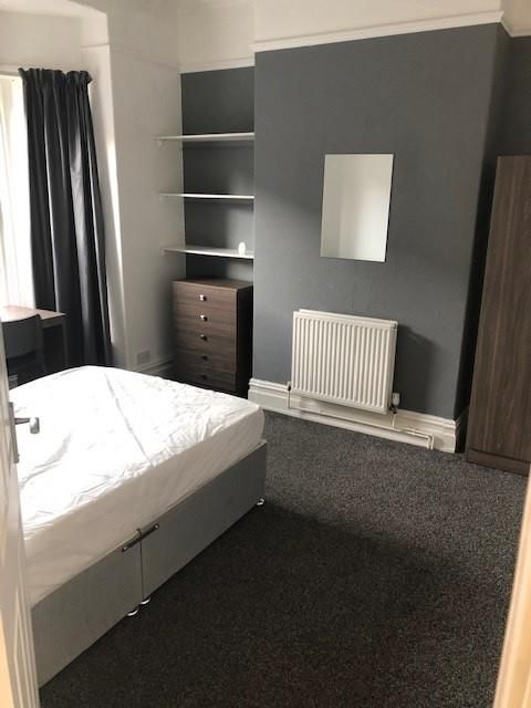 Property photo 3 of 6 15 Falmouth Bedoom 1.Jpg