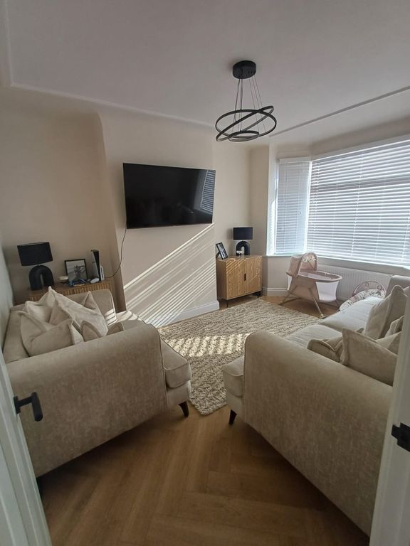Property photo 1 of 25