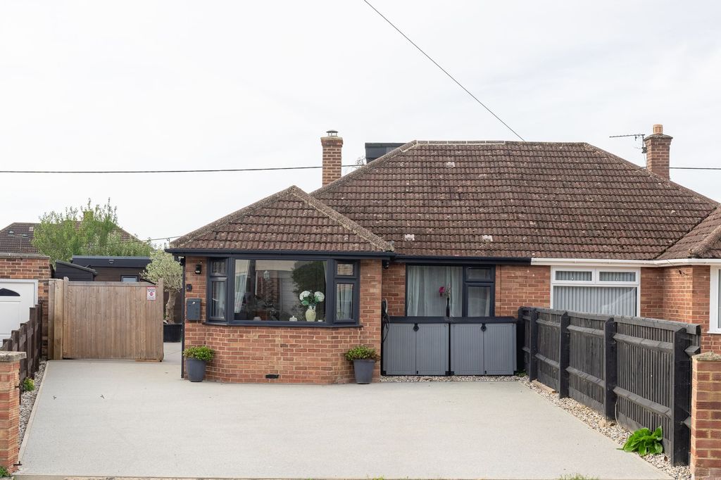 Property photo 1 of 25
