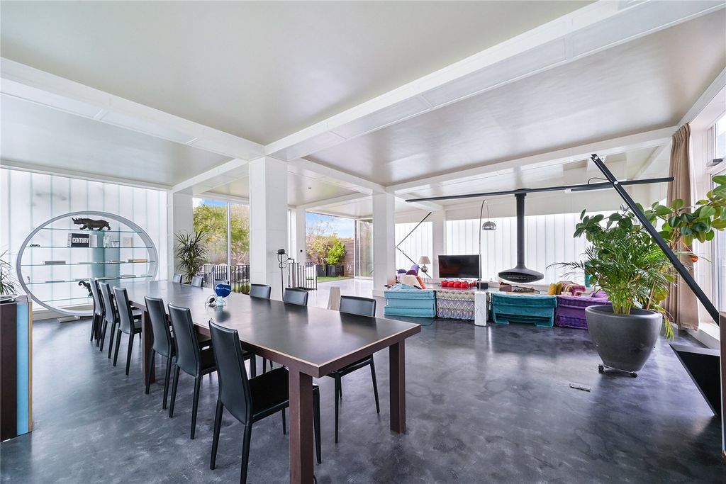 Property photo 3 of 26 Picture No. 42