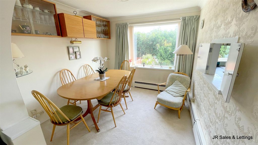 Property photo 3 of 16 Img_2492 2.Jpg