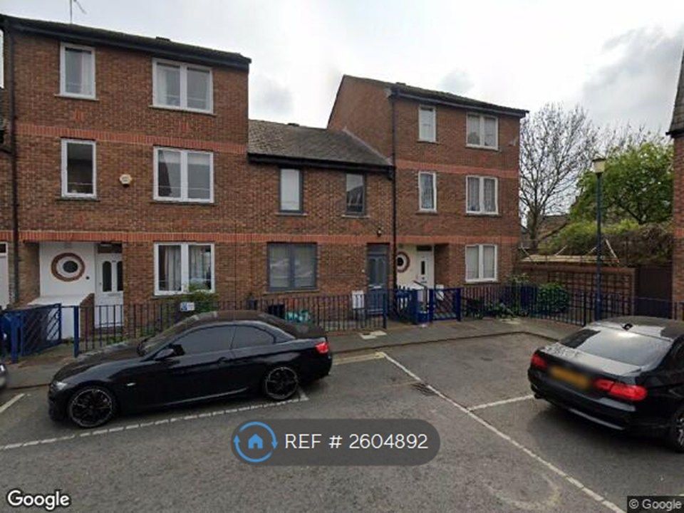 Property photo 1 of 9