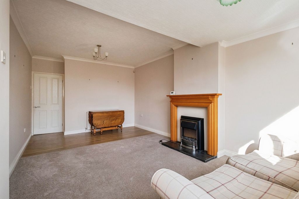 Property photo 2 of 24 Pbox-Img.Jpg