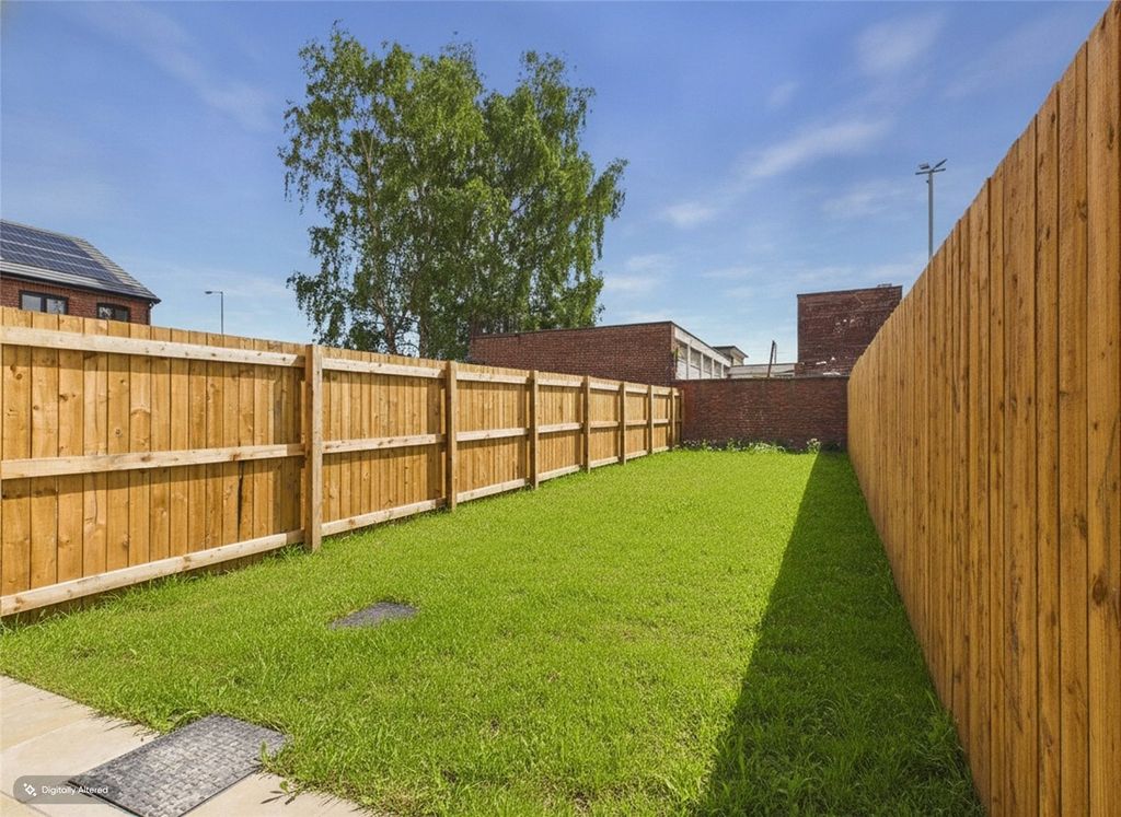 Property photo 3 of 13 Picture No. 05