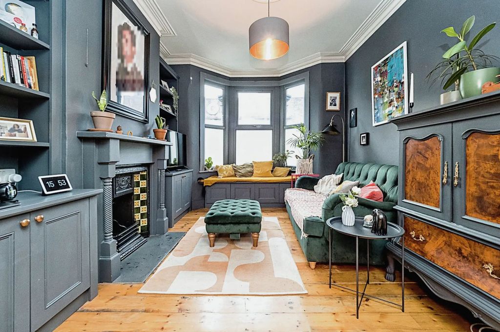 Property photo 2 of 13 Gallery