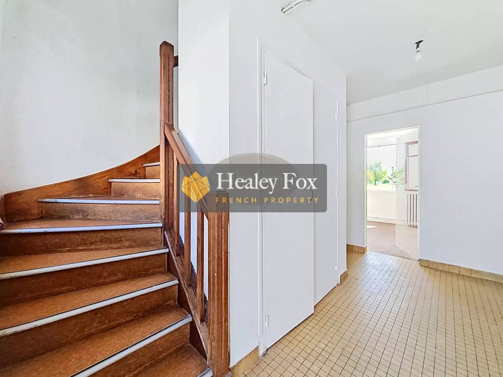 Property photo 2 of 26 5077E288Ca1B508Ad9B2739Aefb6B0Fb