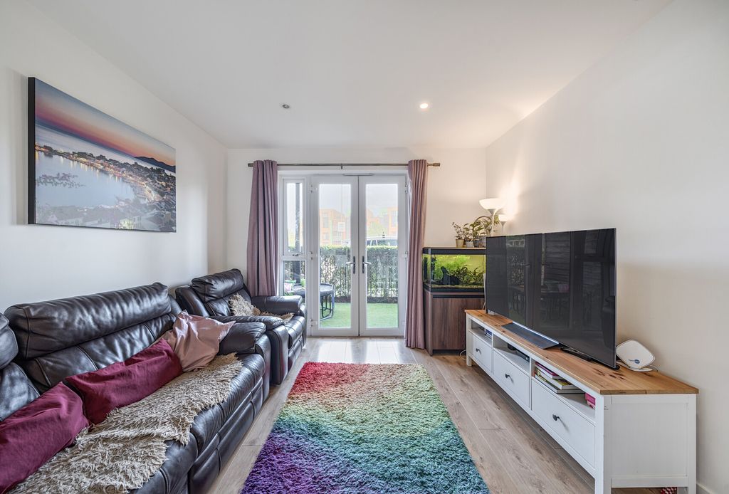 Property photo 2 of 21 1313081-5-68517B5...
