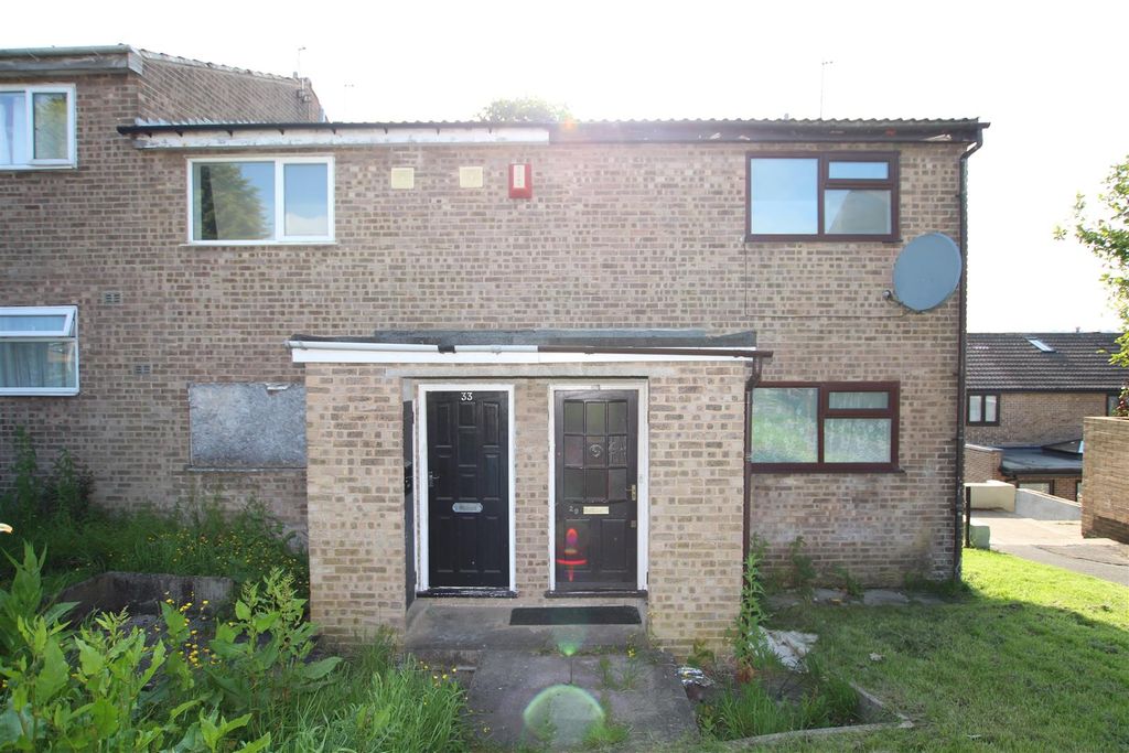 Property photo 1 of 5
