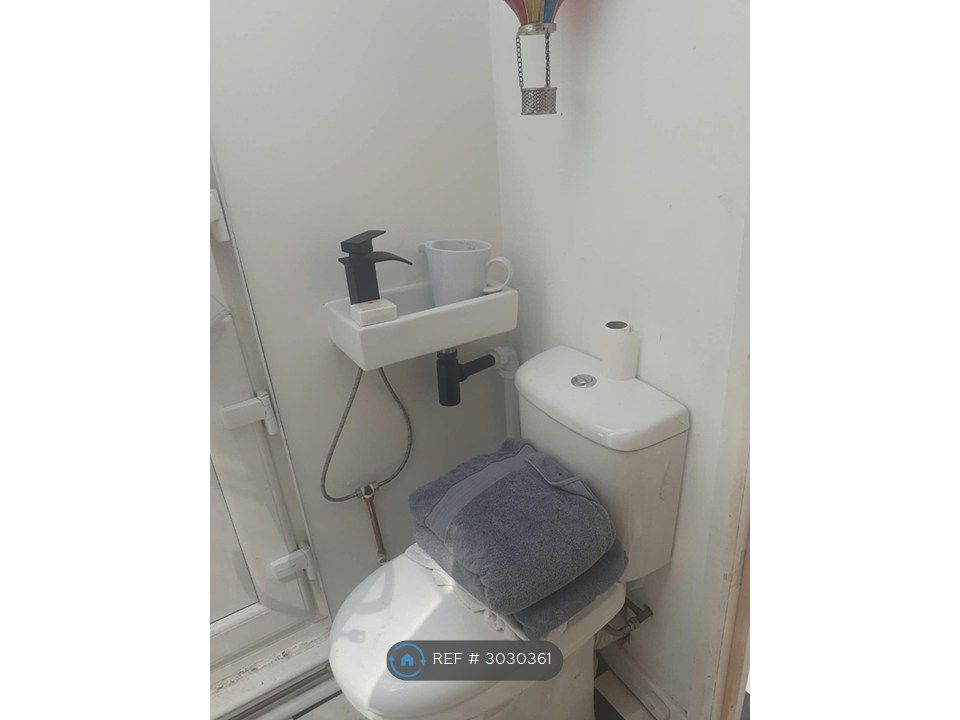 Property photo 1 of 6 Shower Room And A Balcony Door