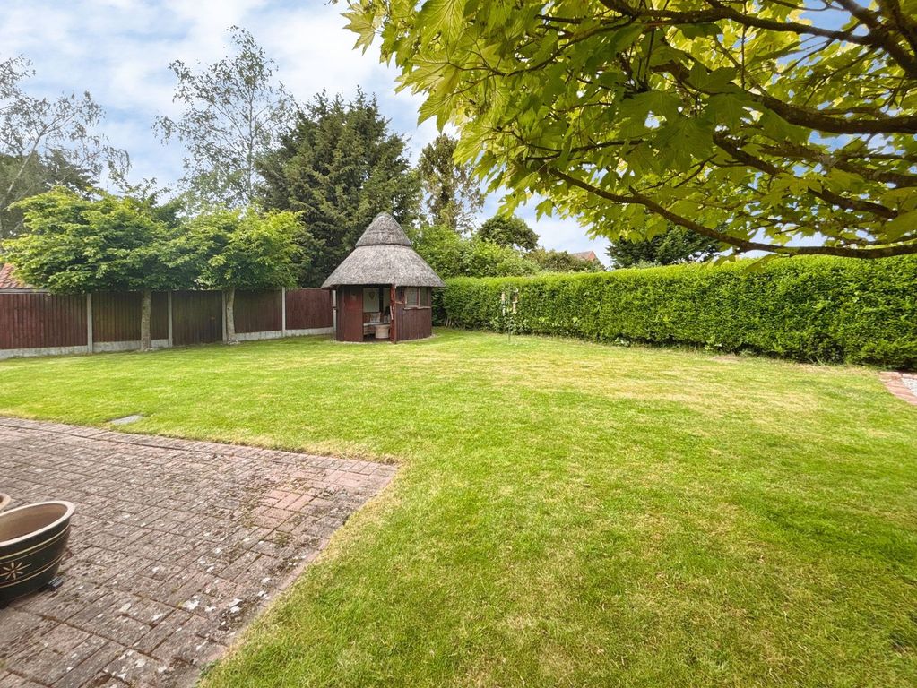 Property photo 2 of 21