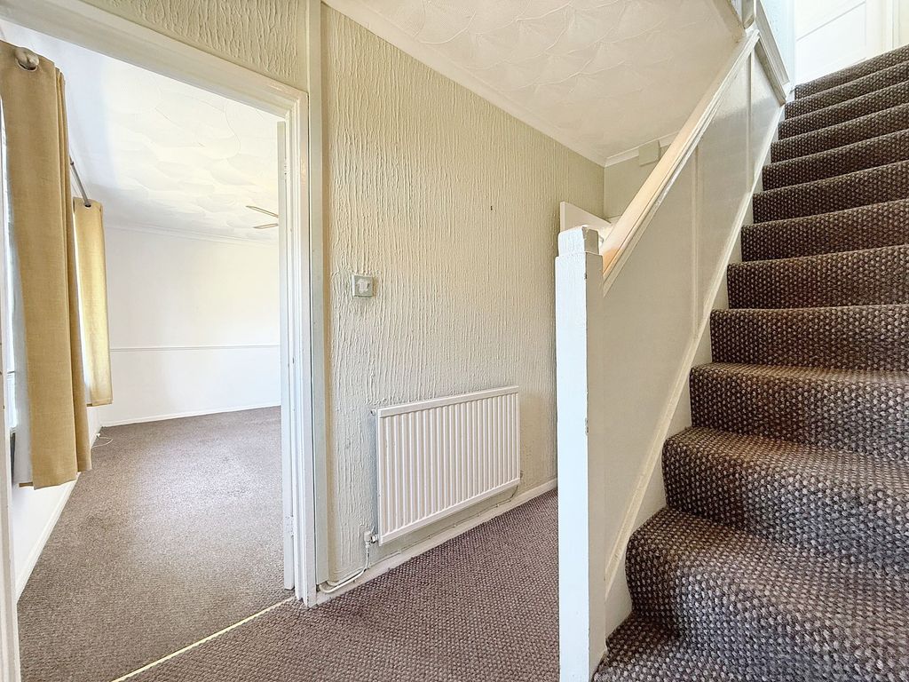 Property photo 3 of 26