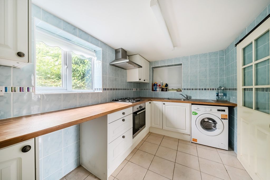 Property photo 3 of 11 Image 3