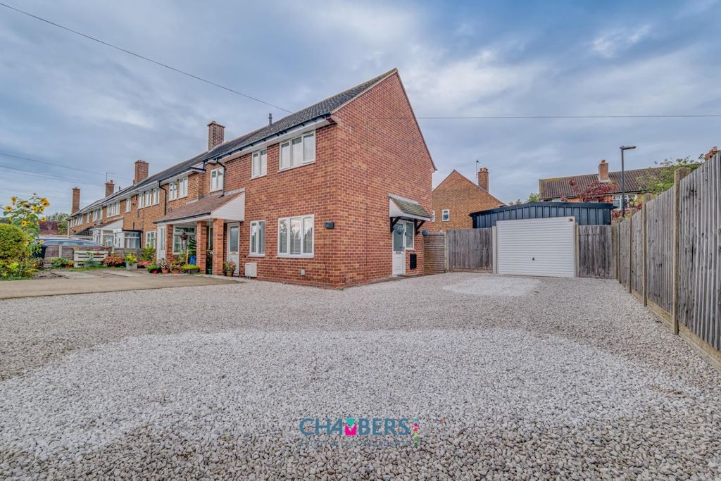 Property photo 1 of 36 12A Honeybourne-2.Jpg