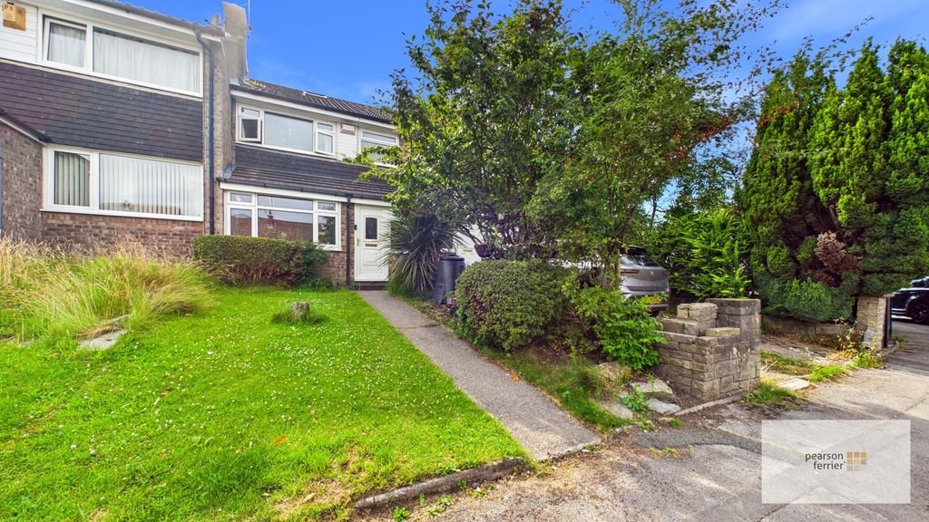 Property photo 1 of 13 Front (Exterior)