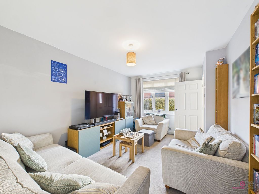 Property photo 3 of 14