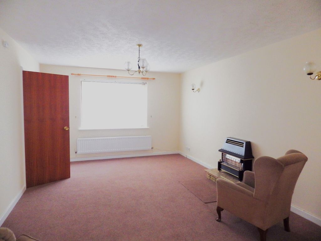 Property photo 2 of 7 Picture No. 08